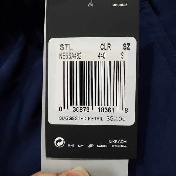 🆕️ Nike Rashguard Swim Top - Picture 6 of 11